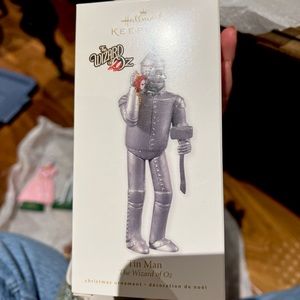 Hallmark Wizard of Oz Keepsake Ornament